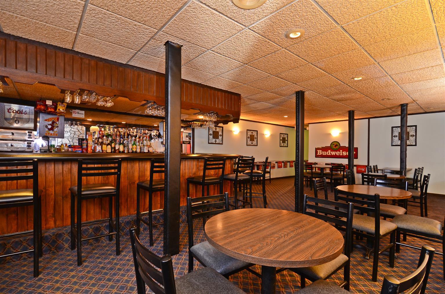 Hotel Super 8 By Wyndham Williams Restaurante foto